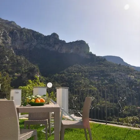 Elegant Villa With Stunning Sea Views Heart Of Positano